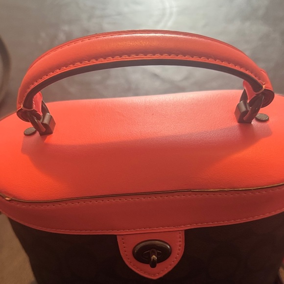 Coach Crossbody Bag in Brown and Peach only used once to a game - Picture 2 of 16